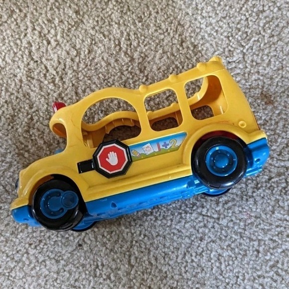 Fisher-Price Other - Fisher-Price Little People Sit with Me‎ School Bus Working Sound